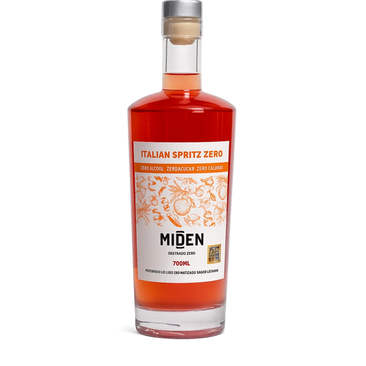 Garrafa de aperitivo sem álcool Miden Italian Spritz Zero 700 ml vista de frente com fundo transparente.