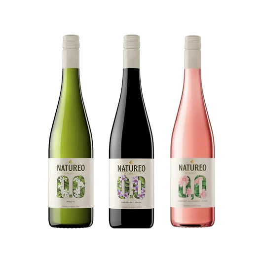 tres garrafas de vinho sem alcool natureo, tinto, branco e rose, parte da seleção da bebidasem